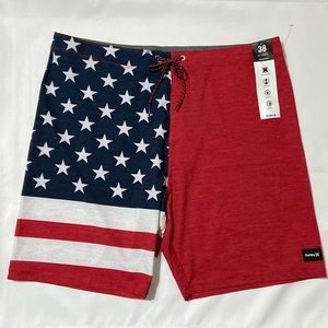 NWT Hurley Phantom Eco Weekender Board Shorts Size 38